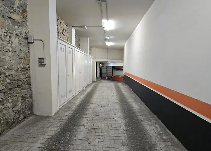 El Neru Del Marques - Plaza Garaje Gratuita - Vut5160as *